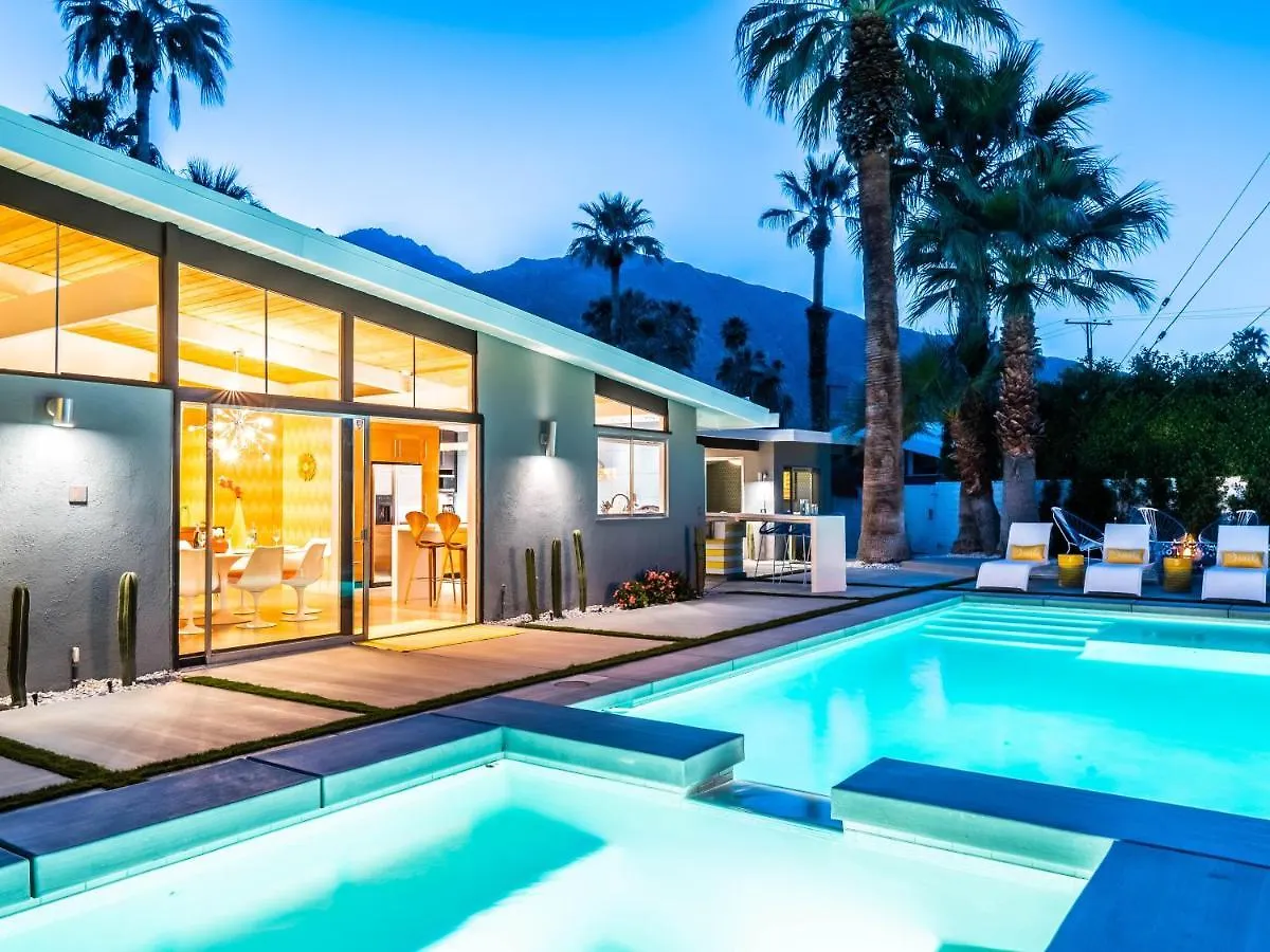 PS Smile Villa Palm Springs